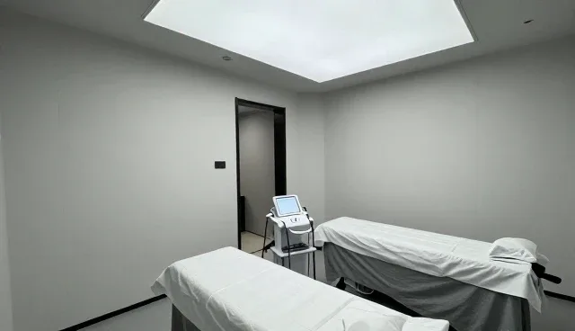 个性化方案在医疗美容场景中的选型与维护建议